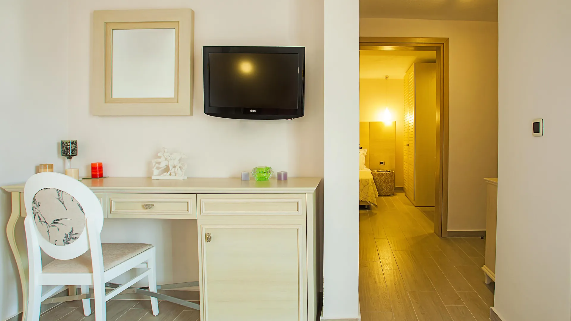 Core Hotel Polychrono