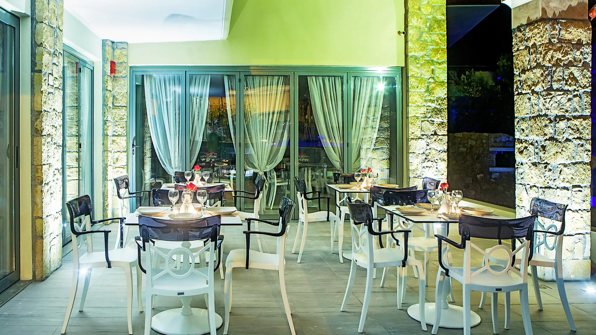 Core Hotel Polychrono